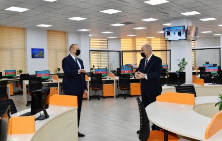 Prezident İlham Əliyev AZƏRTAC-ın yeni binası ilə tanış olub (FOTO)